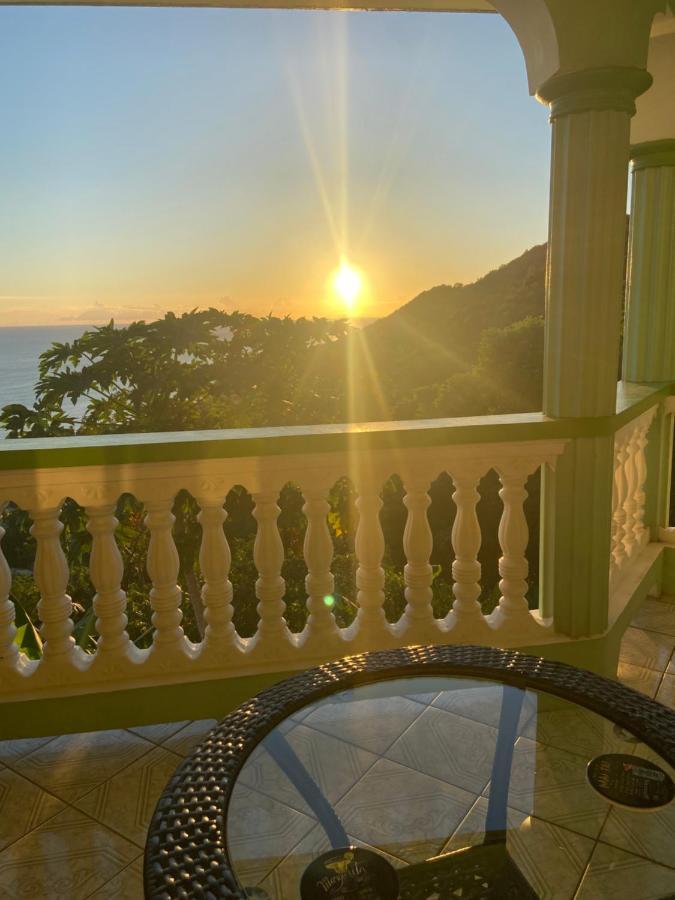 Greenhouse On The Hill, Sea View Studio Apartment Laborie Extérieur photo